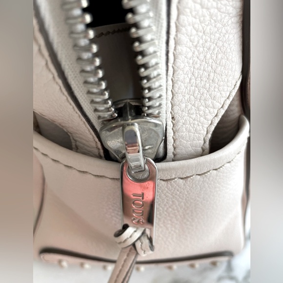 TOD’S Nuovo Miky Bauletto Piccolo Bag - Picture 6 of 10